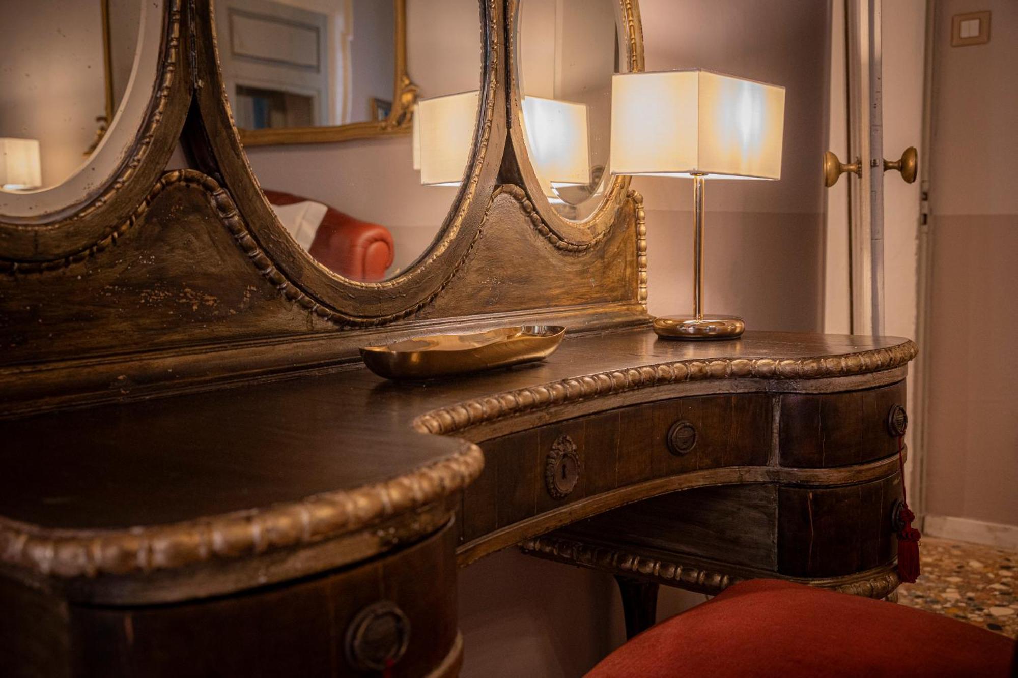 Corte Realdi - Palazzo Camozzini Hotel *